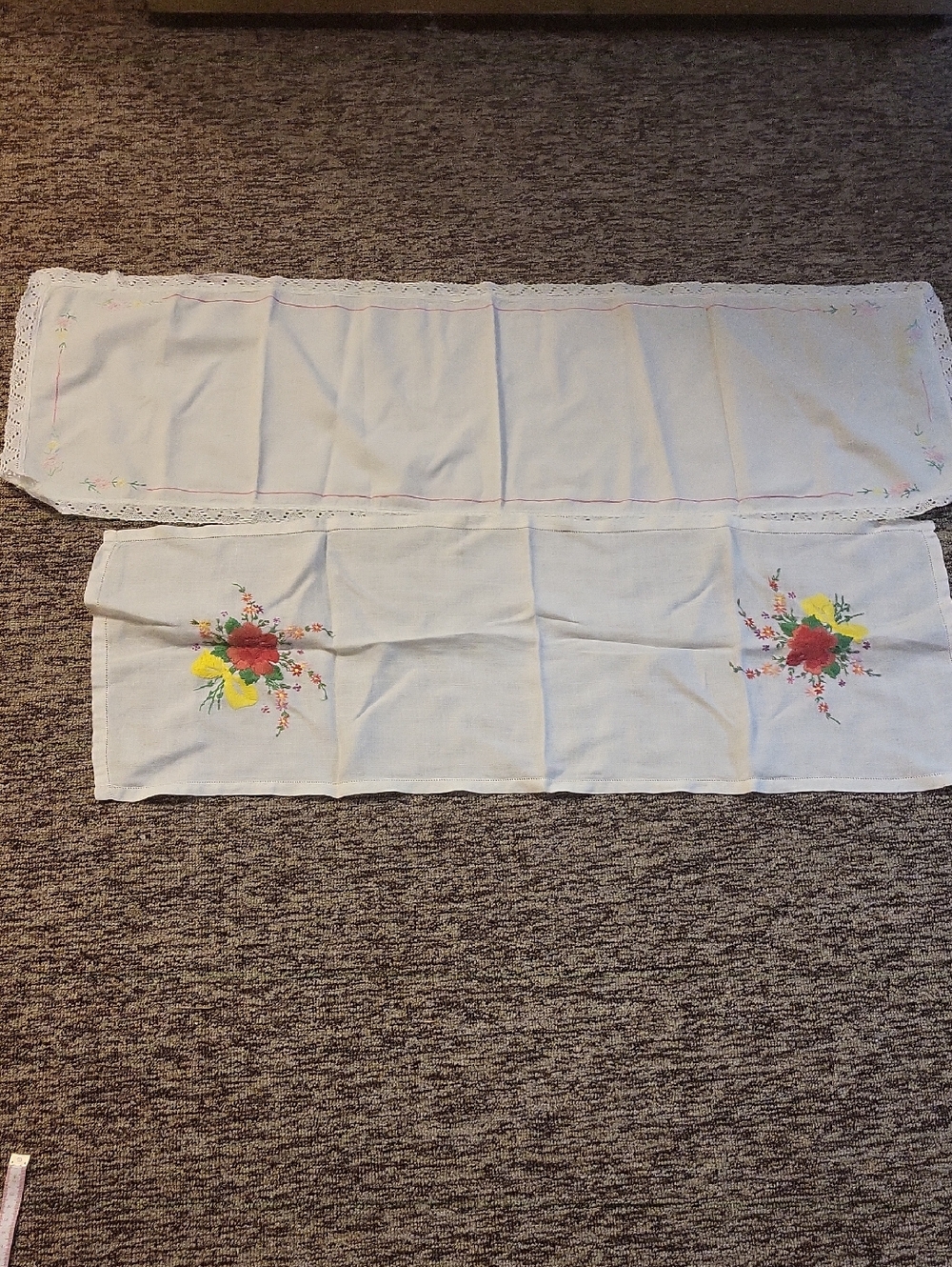 Vintage White Floral Embroidered Table Runners - Set of 2